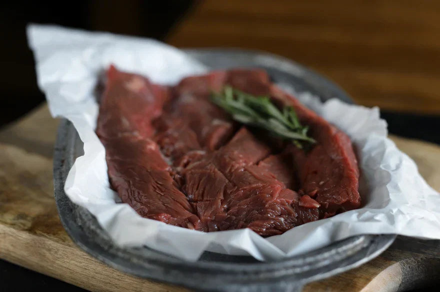 Nie tylko Ribeye i Rostbef. Sprawdź, jakie steki możeszu nas dostać!